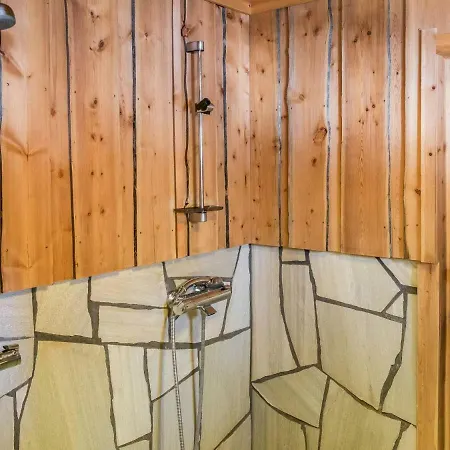 度假居 Suutarinkolo By Interhome 列维