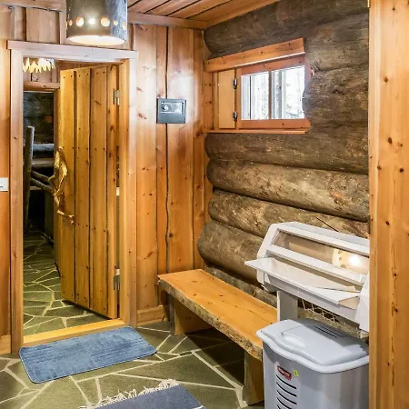 度假居 Suutarinkolo By Interhome *